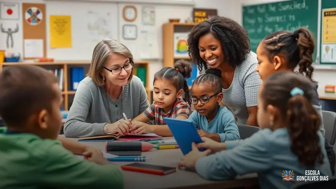 A Atuação do Professor Mediador e do AEE no Cotidiano Escolar A Atuação do Professor Mediador e do AEE no Cotidiano Escolar