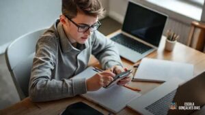 5 Aplicativos de Gestão de Tempo para Estudantes e Famílias