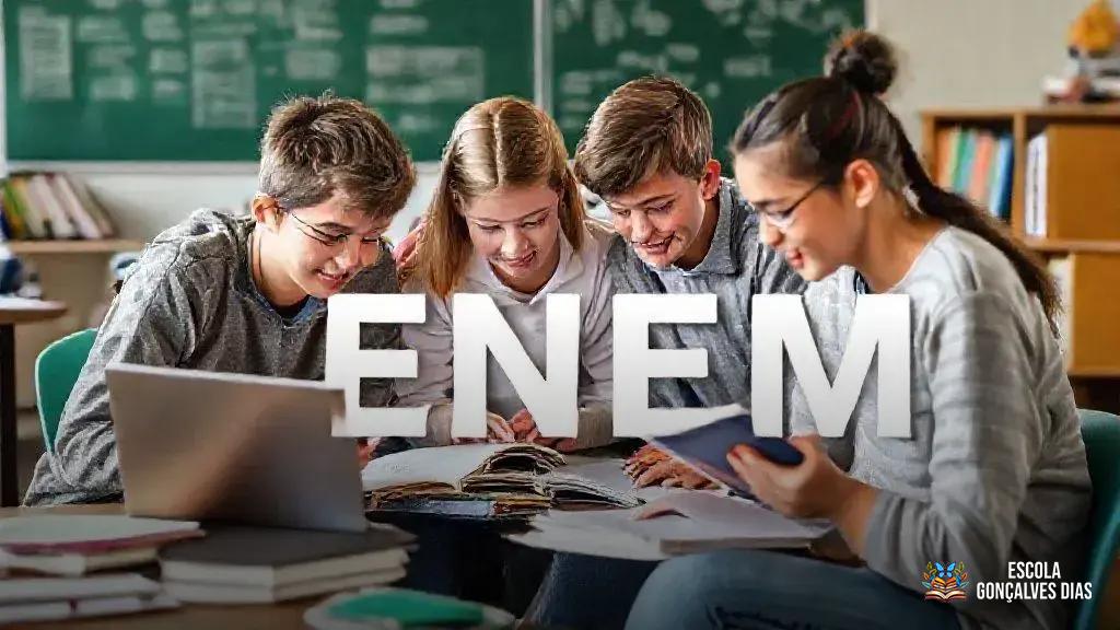  Como utilizar projetos escolares e trabalhos em grupo na preparação para o ENEM